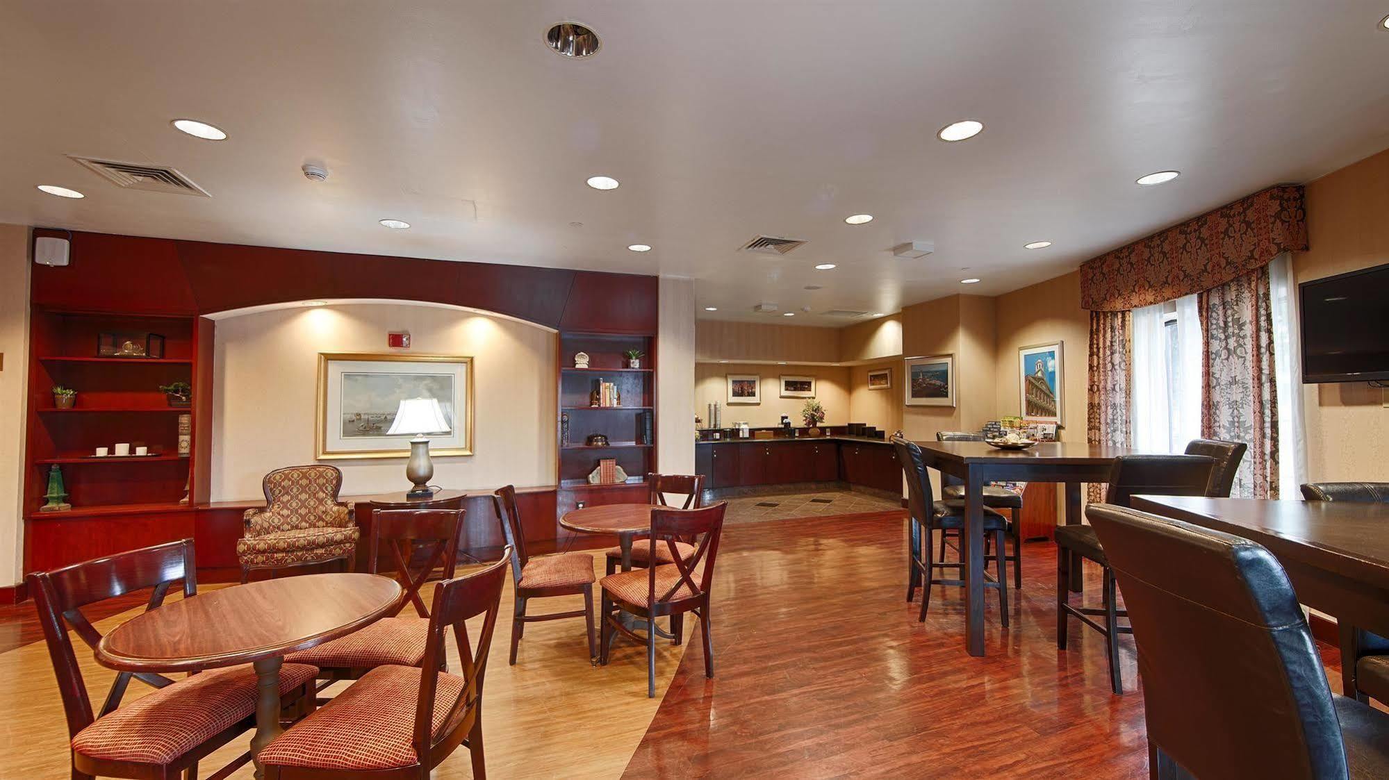 Best Western Plus Boston Hotel Exterior photo