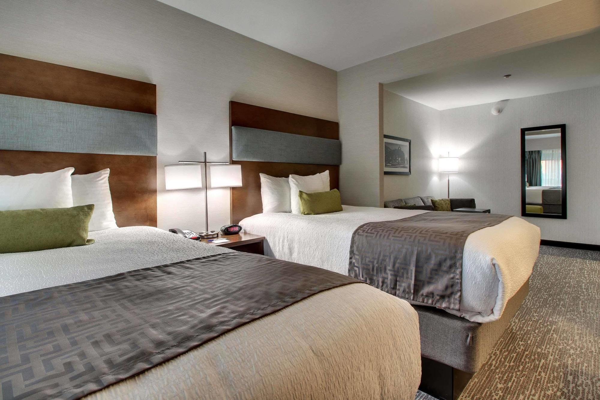 Best Western Plus Boston Hotel Exterior photo