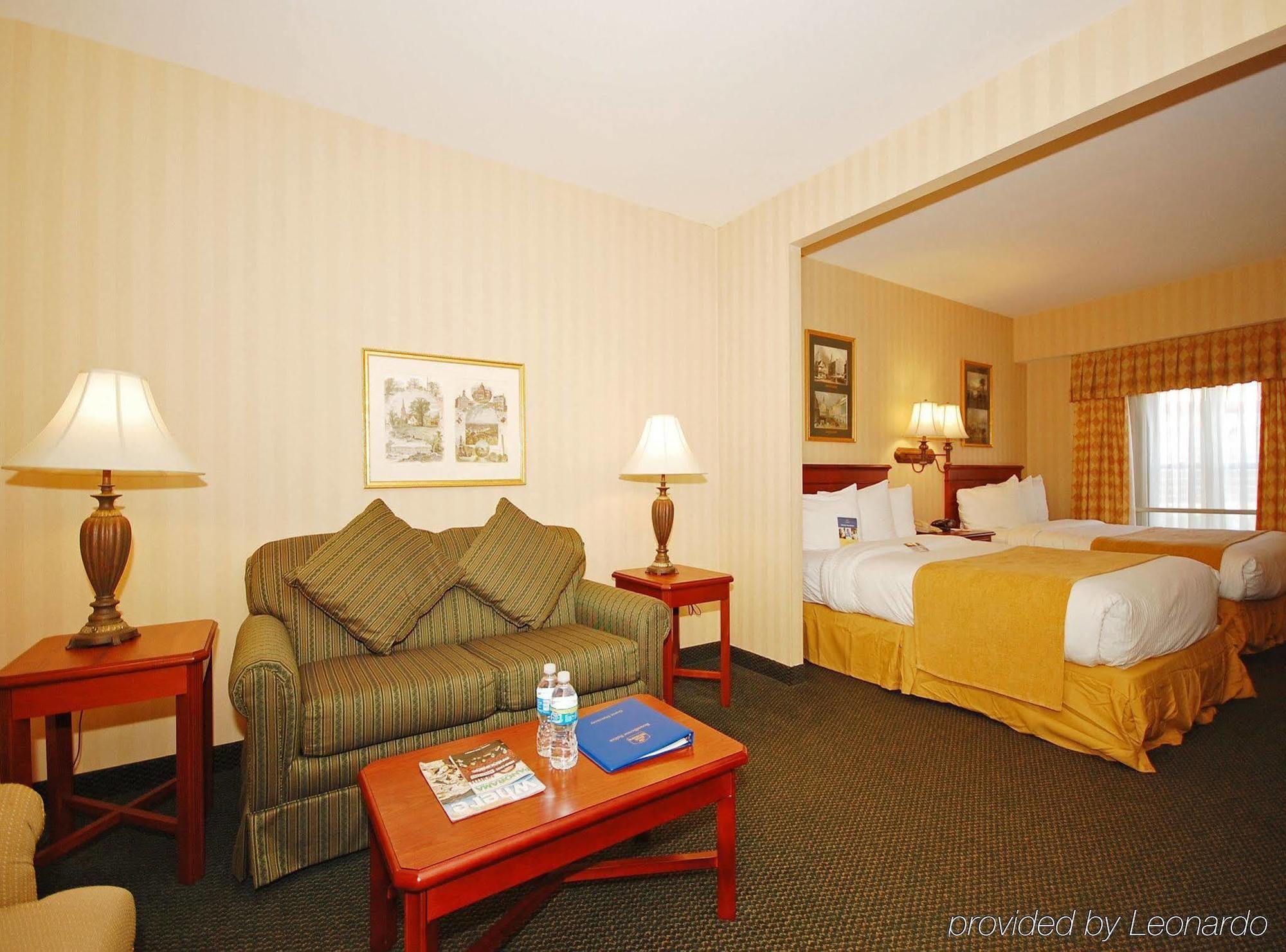 Best Western Plus Boston Hotel Exterior photo