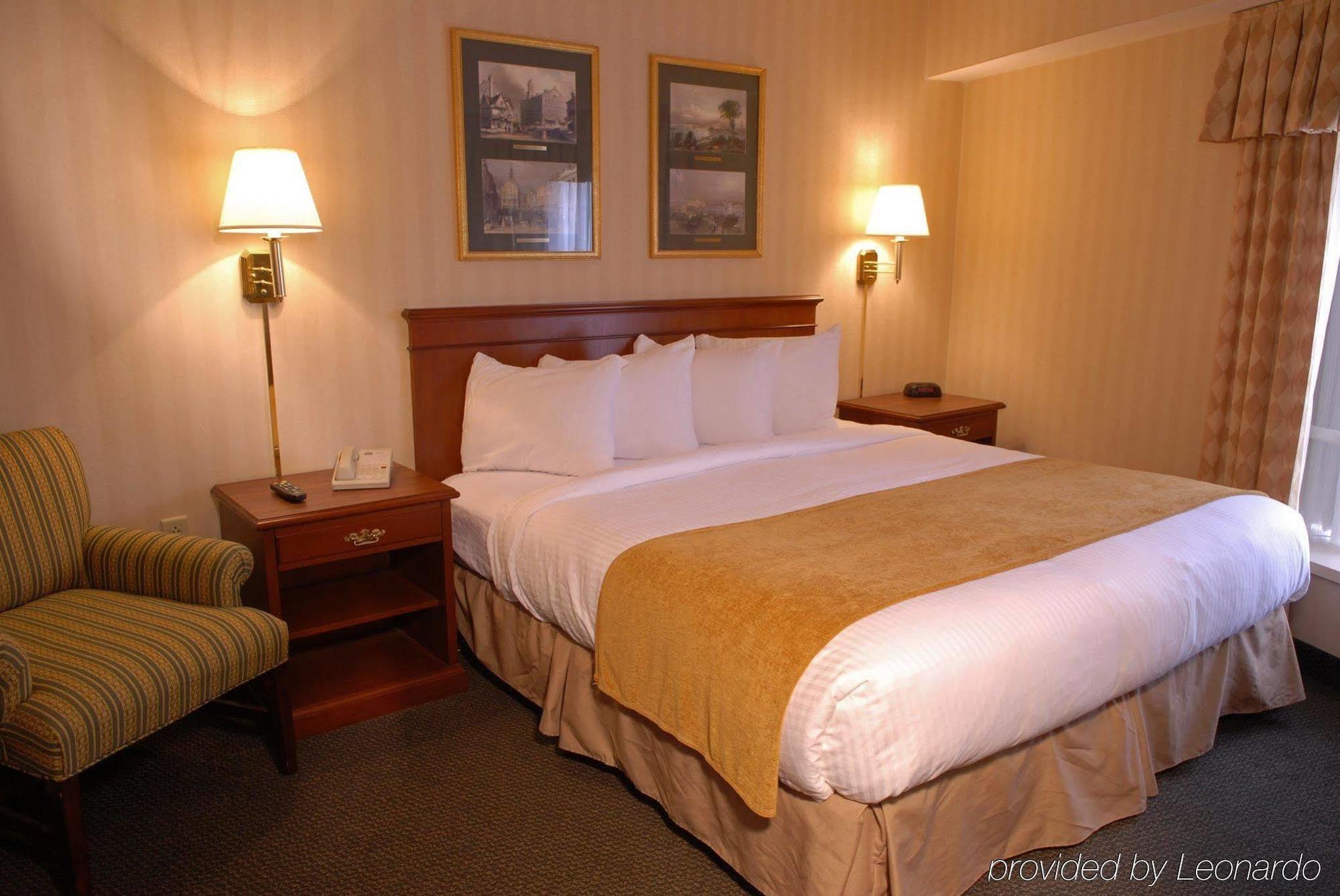 Best Western Plus Boston Hotel Exterior photo
