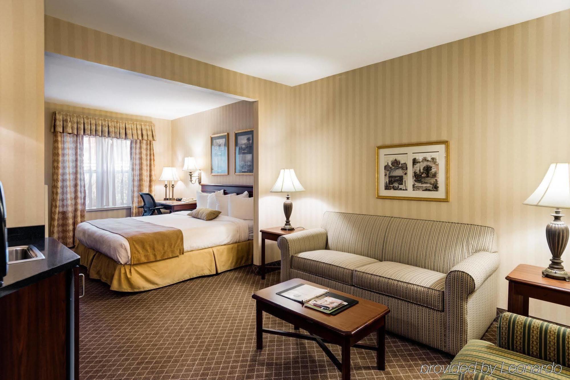 Best Western Plus Boston Hotel Exterior photo