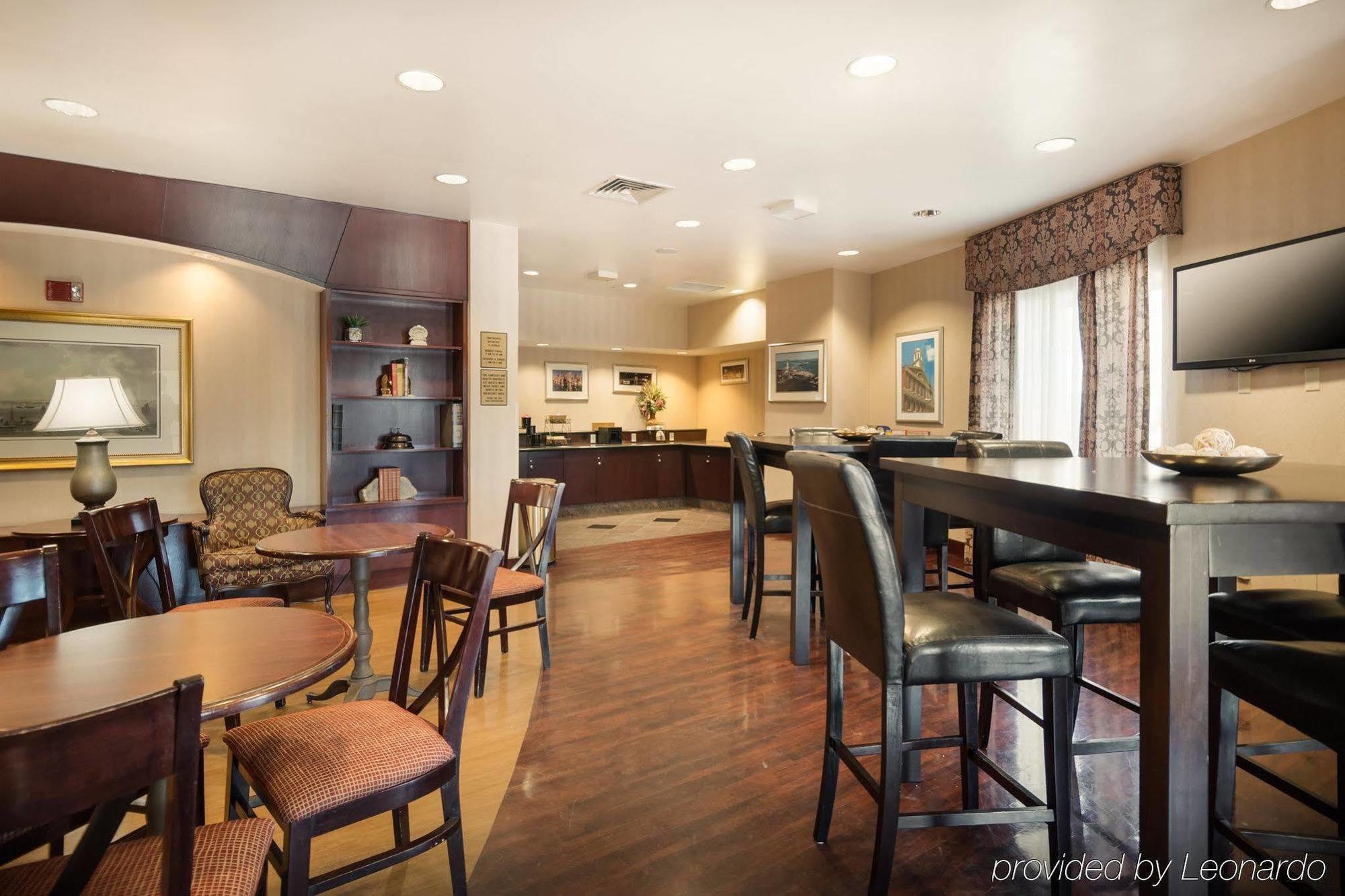 Best Western Plus Boston Hotel Exterior photo